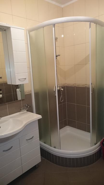 Apartment Tija Makarska Eksteriør bilde