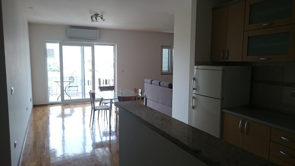 Apartment Tija Makarska Eksteriør bilde