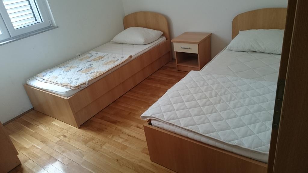 Apartment Tija Makarska Eksteriør bilde
