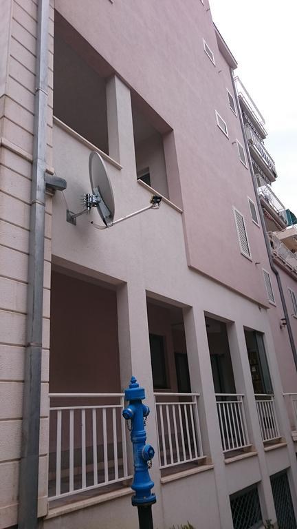 Apartment Tija Makarska Eksteriør bilde